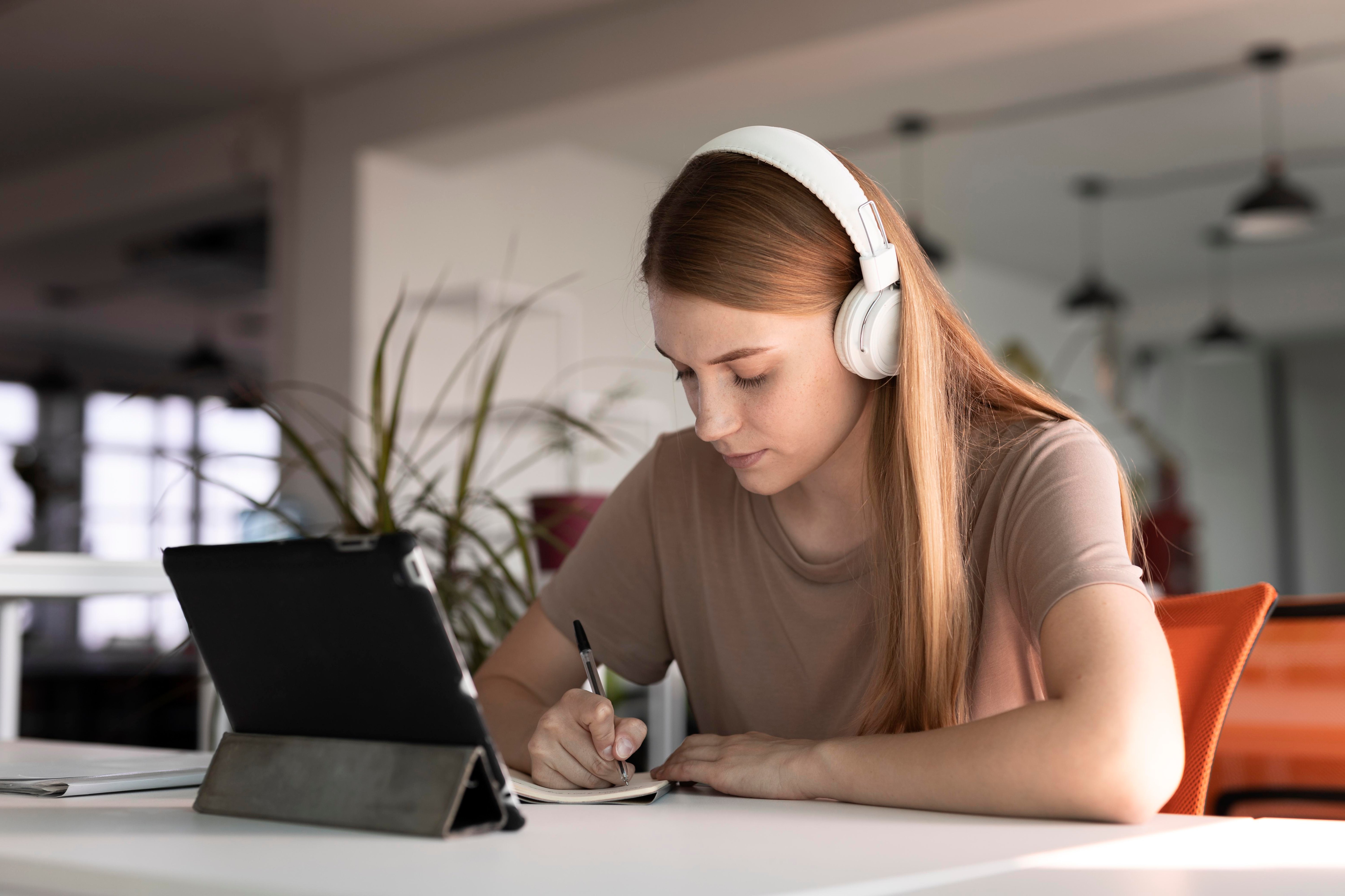 Clase online para enseñar inglés a tus hijos adolescentes.